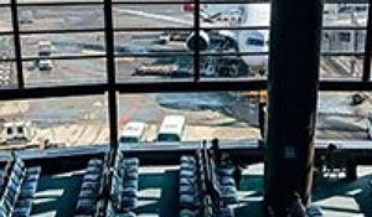Aviation-and-Railways-Design-furniture-control-rooms-and-rack-cabinets